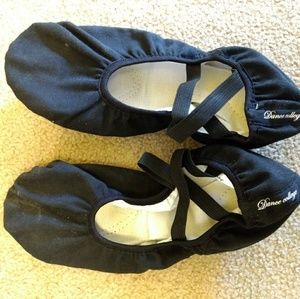 Adult black ballet shoes